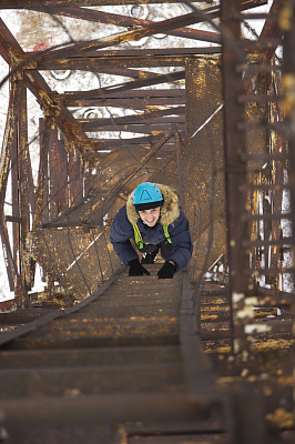 Роупджампинг - прыжки с верёвкой в Набережных Челнах. Подарочные сертификаты Ultra Подарки. Роупджампинг в Набережных Челнах - Экстремальный оригинальный подарок или подарочный сертификат на Роупджампинг - прыжки с верёвкой. Сервис UltraPodarki.ru 8-800-505-95-30. роупджампинг Набережные Челны, прыжок веревка Набережные Челны, роупджампинг, прыжок веревка, прыжок с веревкой, Подарок, подарочный сертификат, экстрим, экстремальный подарок