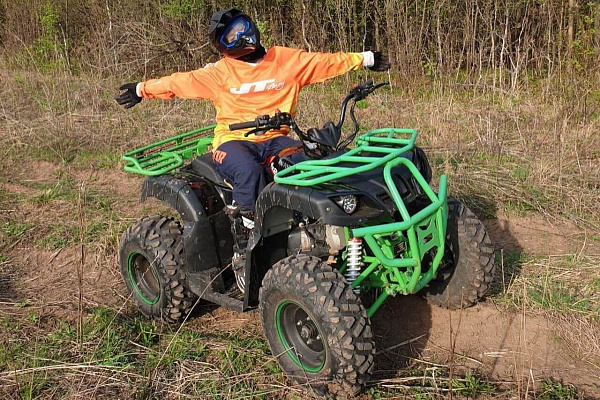 Прокат квадроциклов летом в Набережных Челнах. Сервис Ultra Подарки. Подарочный сертификат на прокат квадроциклов летом и зимой в Набережных Челнах. Закажите катание на квадроциклах недорого и наслаждайтесь активным отдыхом с друзьями. Выбирайте живописные маршруты для езды на квадроциклах. Сервис UltraPodarki.ru 8800-505-9530. Катание на квадроциклах, Прокат квадроциклов, езда на квадроцикле, прокат квадроциклов Набережные Челны, катание на квадроциклах Набережные Челны, Катание на квадроциклах летом, Катание на квадроциклах зимой, Сертификат на катание на квадроциклах 

